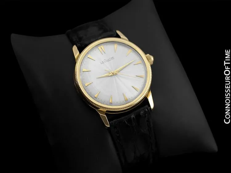 1949 Jaeger-LeCoultre Vintage Men's Watch, Automatic, Waterproof - 18K Gold