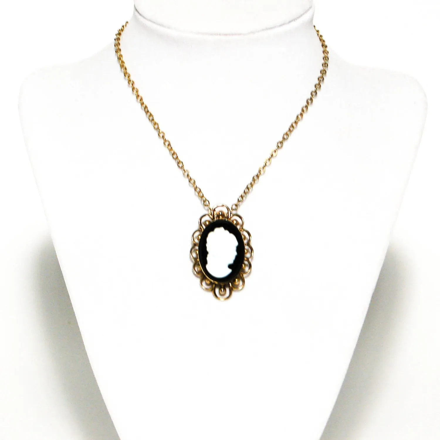 1950's Cameo Pendant Brooch Combination