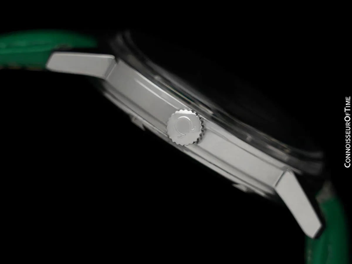 1969 Omega Seamaster Mens Vintage Cal. 565 Watch with Green Vignette Dial - Stainless Steel