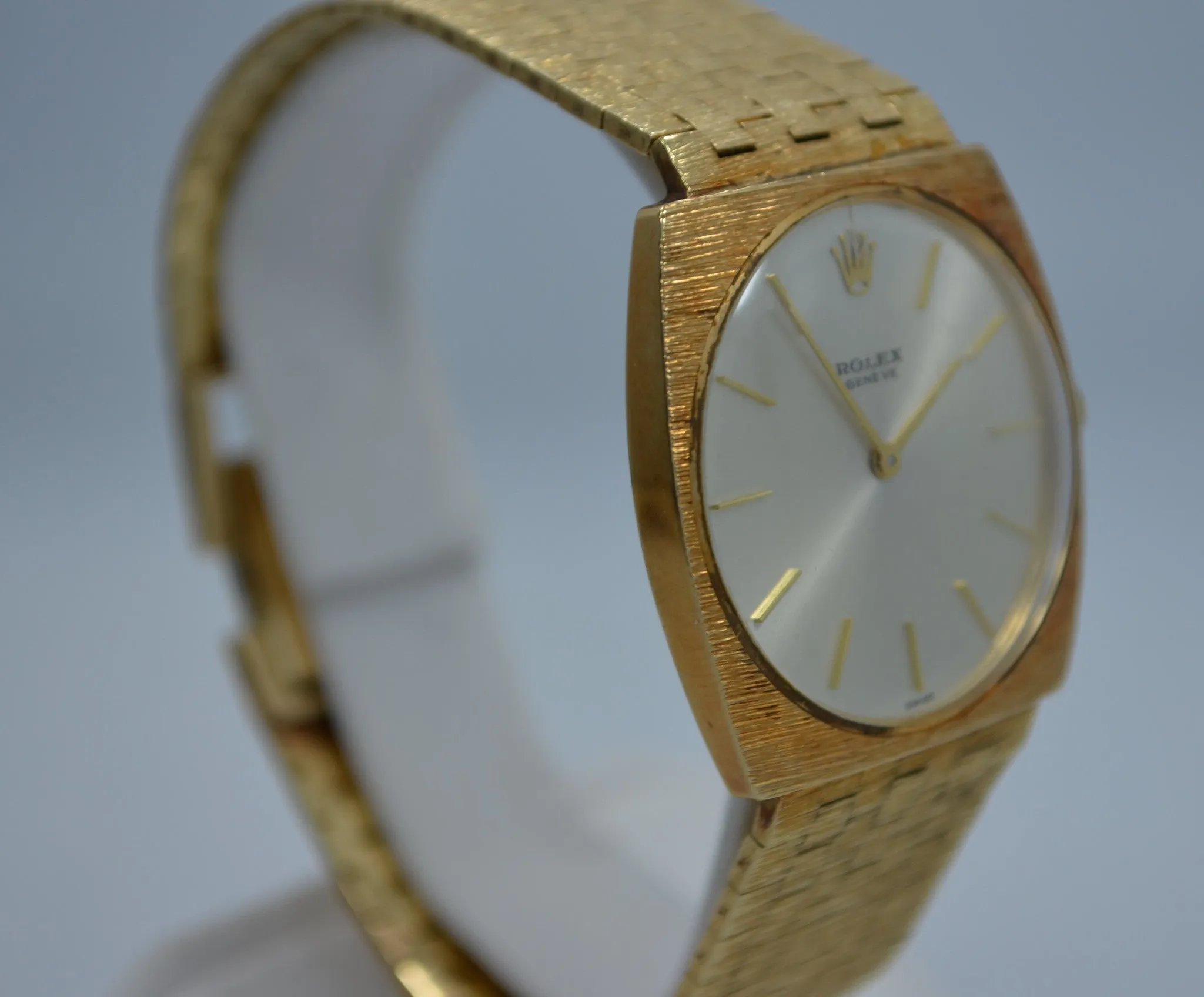 1970s Rolex 14K Yellow Gold Brick Square Manual Wind 604 Wristwatch