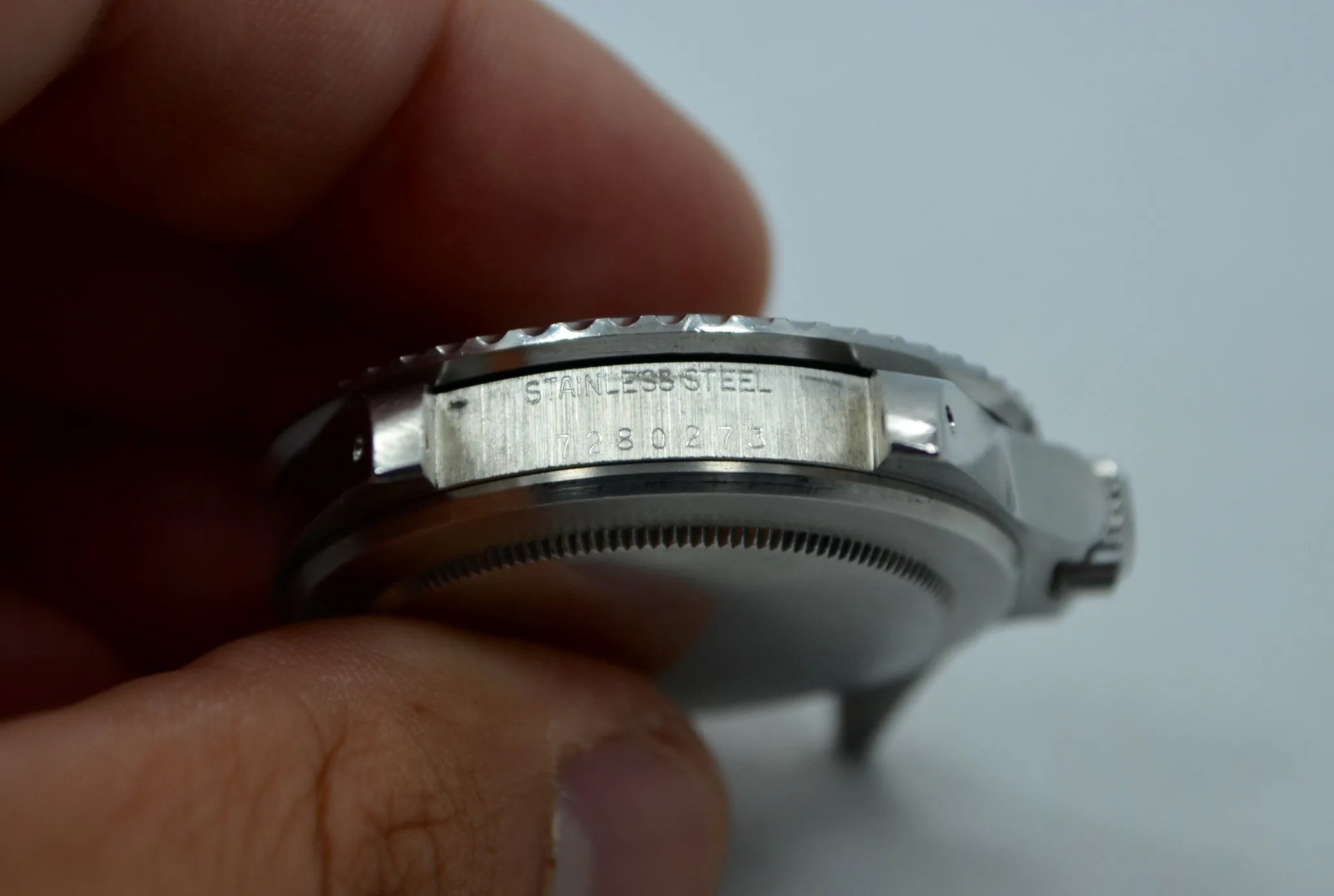 1981  Rolex 5513 Submariner Stainless Steel 7.2 Mil Wristwatch Box Papers
