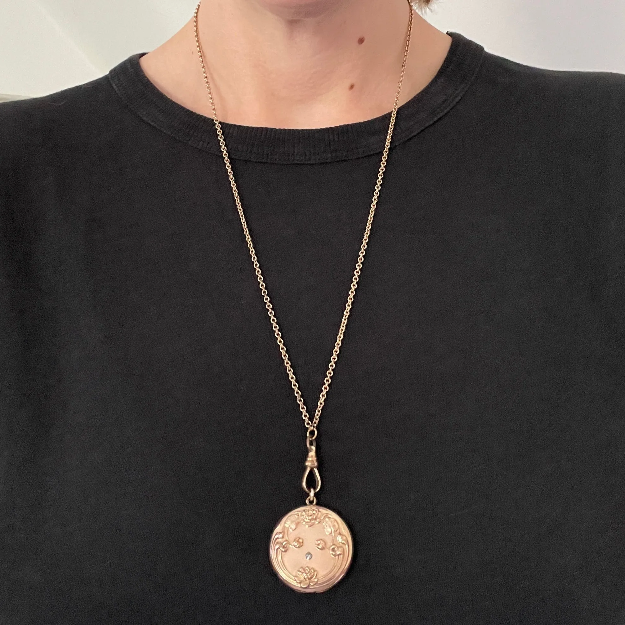 Art Nouveau Water Lilies Antique Locket