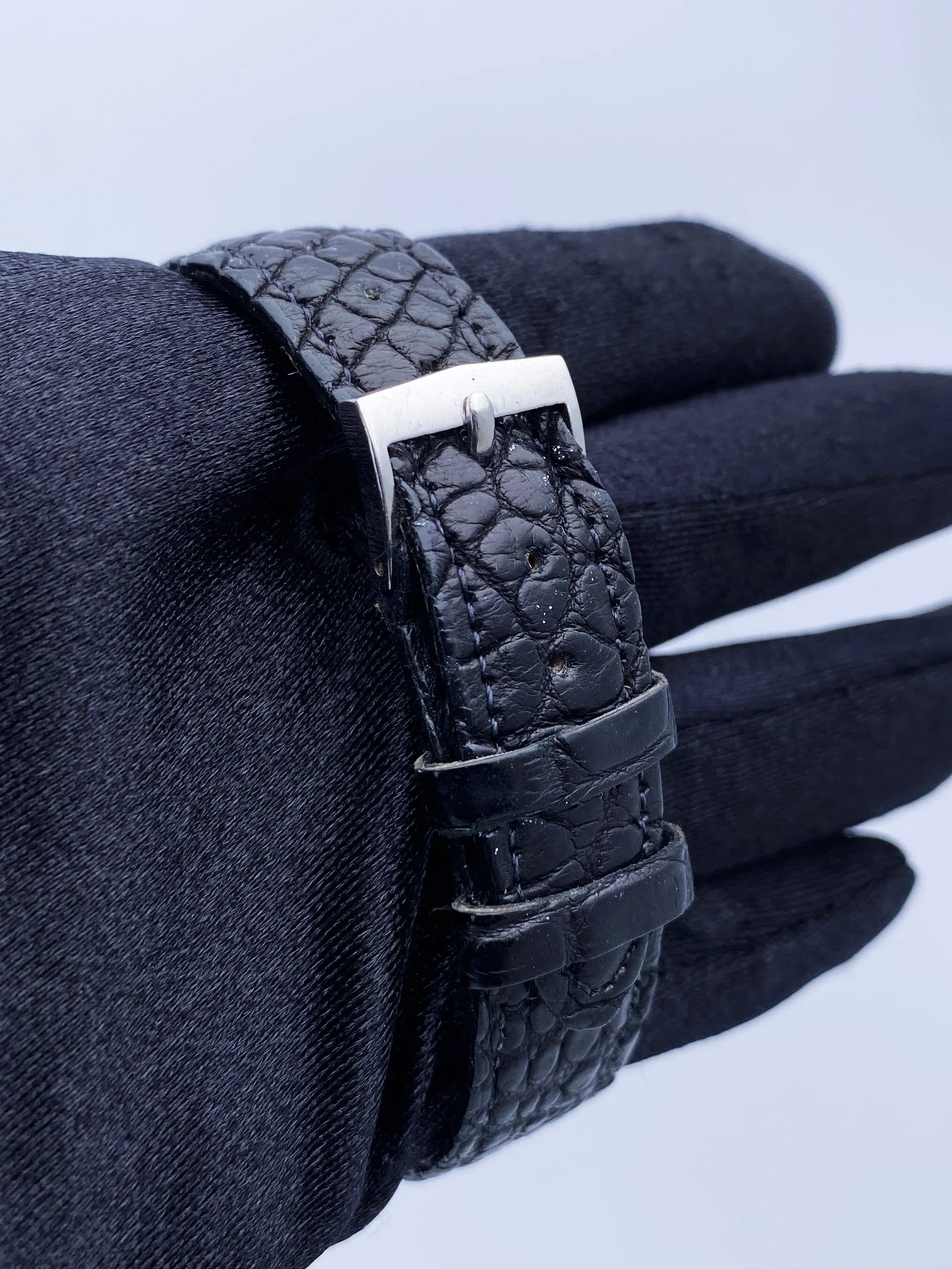 Audemars Piguet Vintage Original Blue Diamond Dial Mens Watch