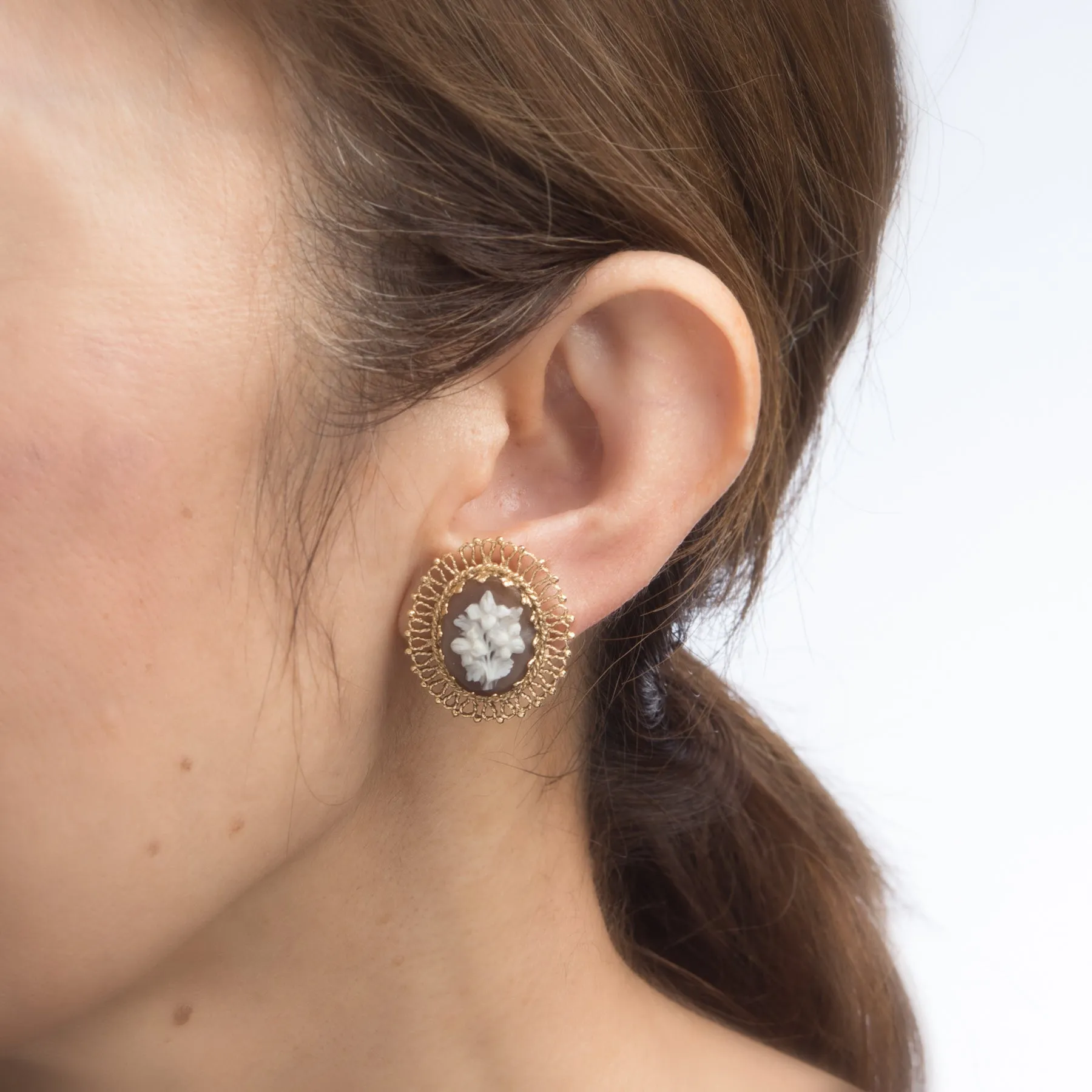 Bouquet of Flowers Cameo Clip Earrings Vintage 14k Yellow Gold Estate Jewelry
