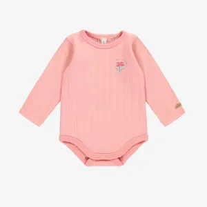 Cache-couche rose en tricot côtelé, naissance || Pink bodysuit in rib knit, newborn