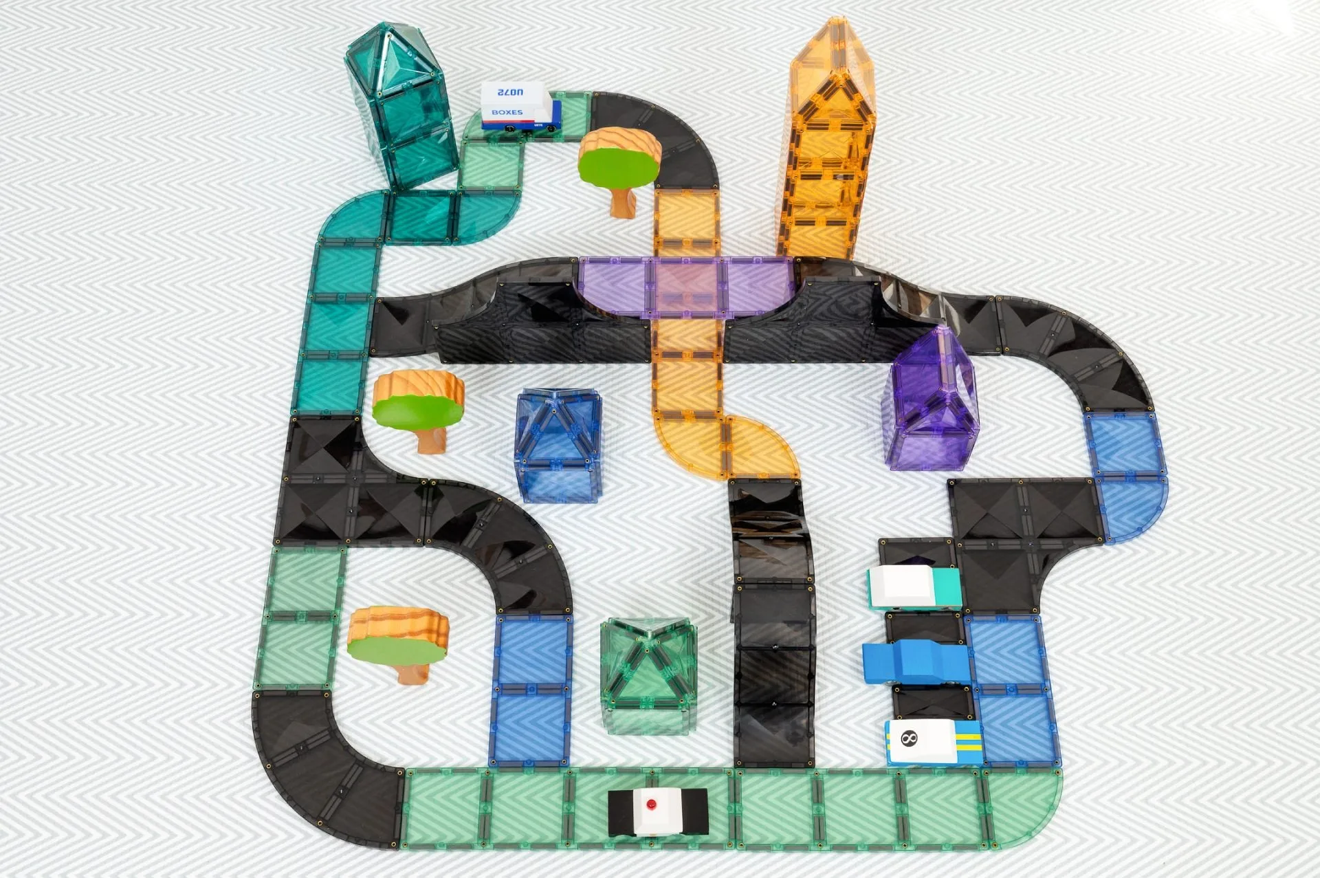 Connetix Tiles - 16 Piece Ramps & Intersections Pack
