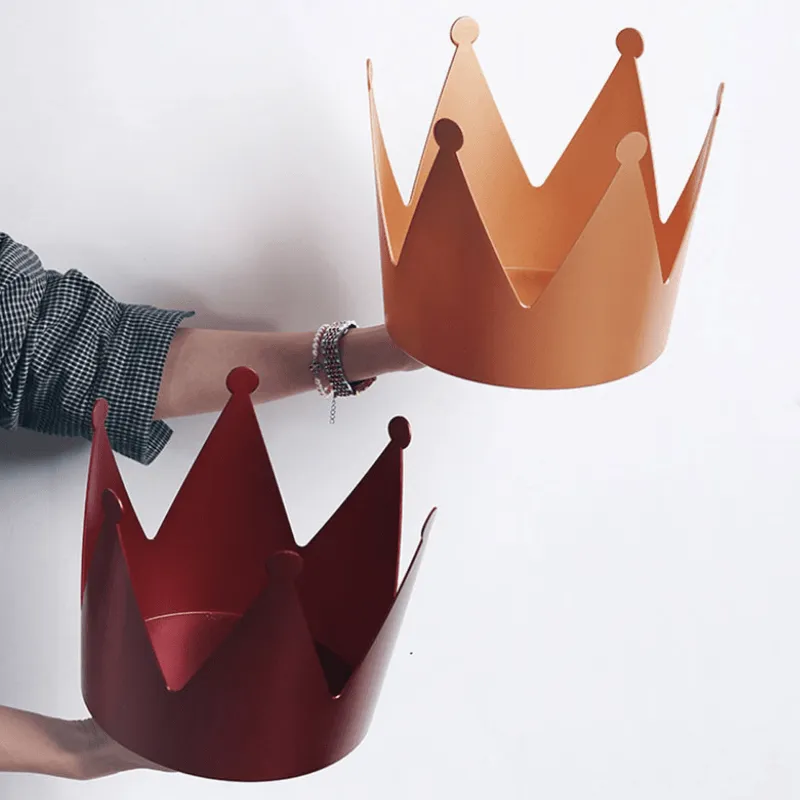 Creative Crown Gift Box - Elegant Presentation Solution
