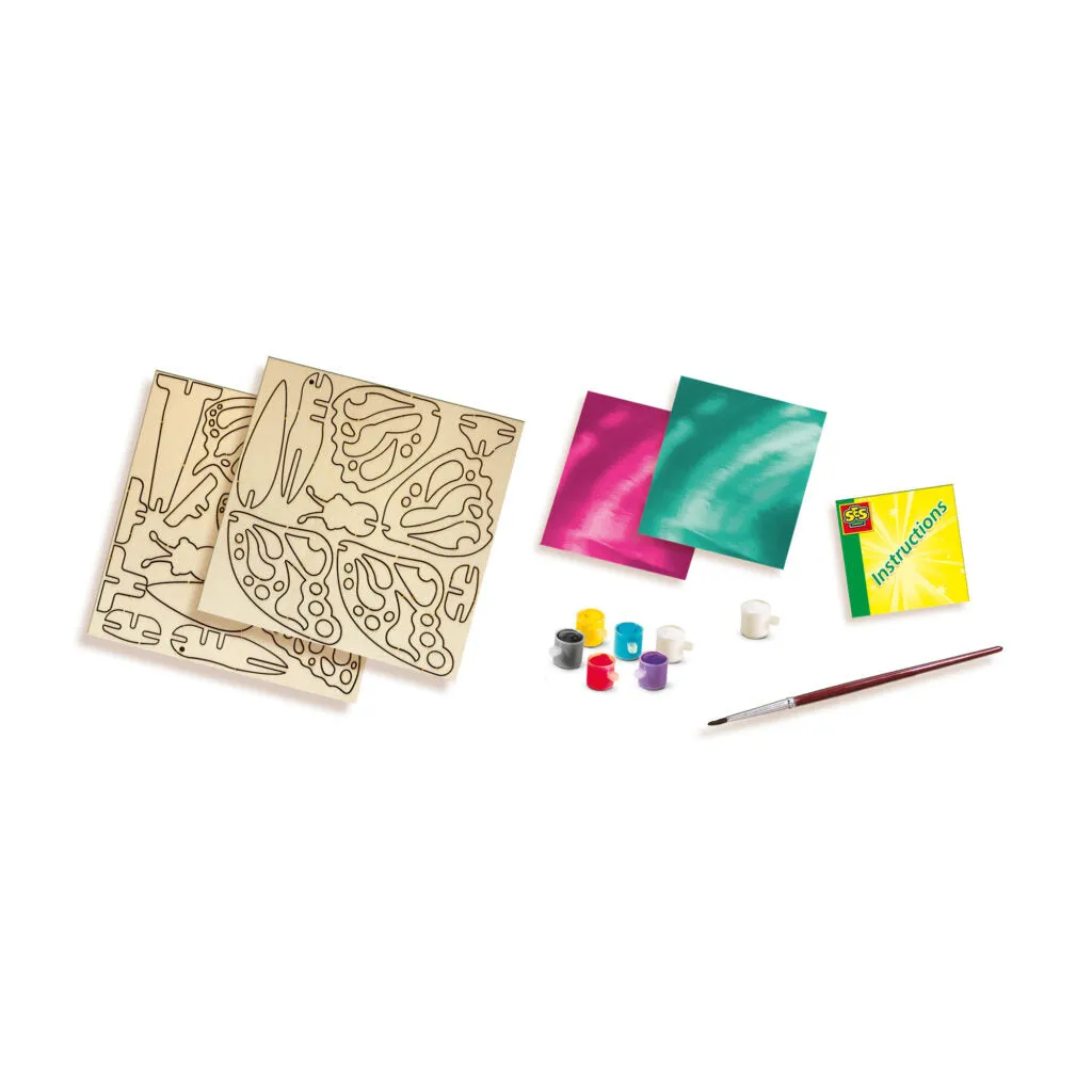 DECORATE WOODEN BUTTERFLIES