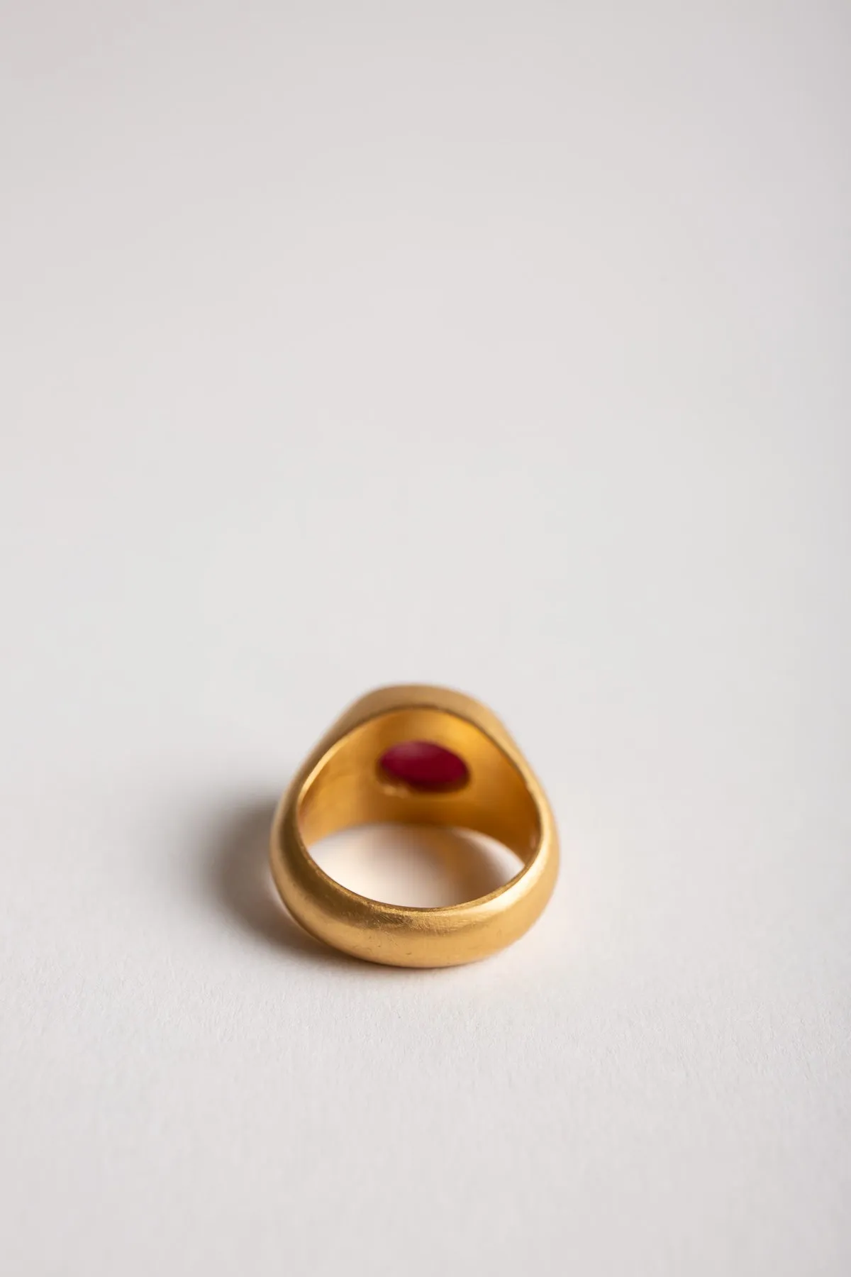 ELI HALILI | 22K OVAL RUBY RING