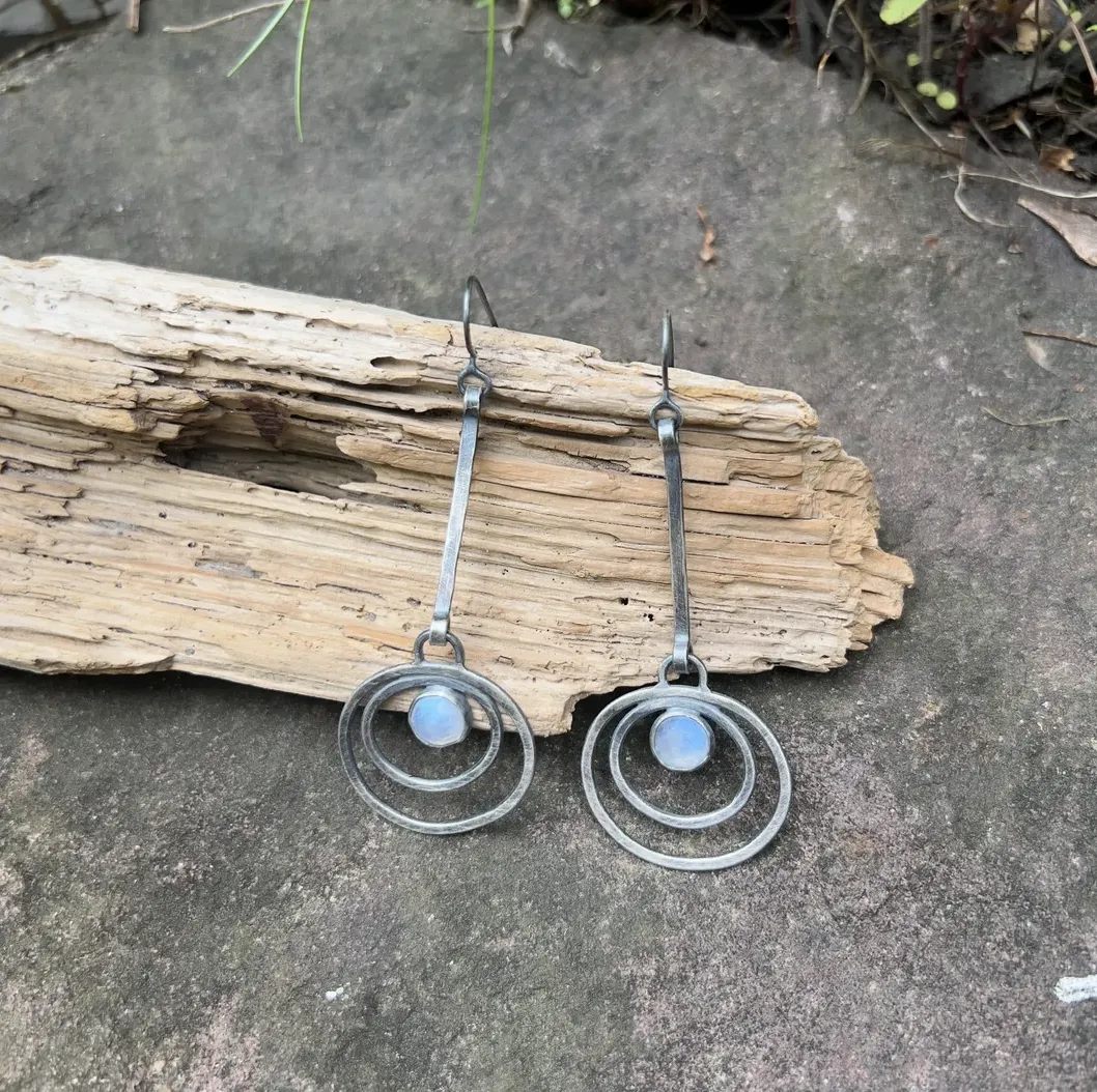 Melrose Earrings Oxidized with Rainbow Moonstone