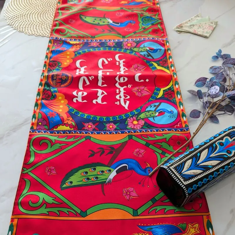 Na Chairo Humein Table Runner