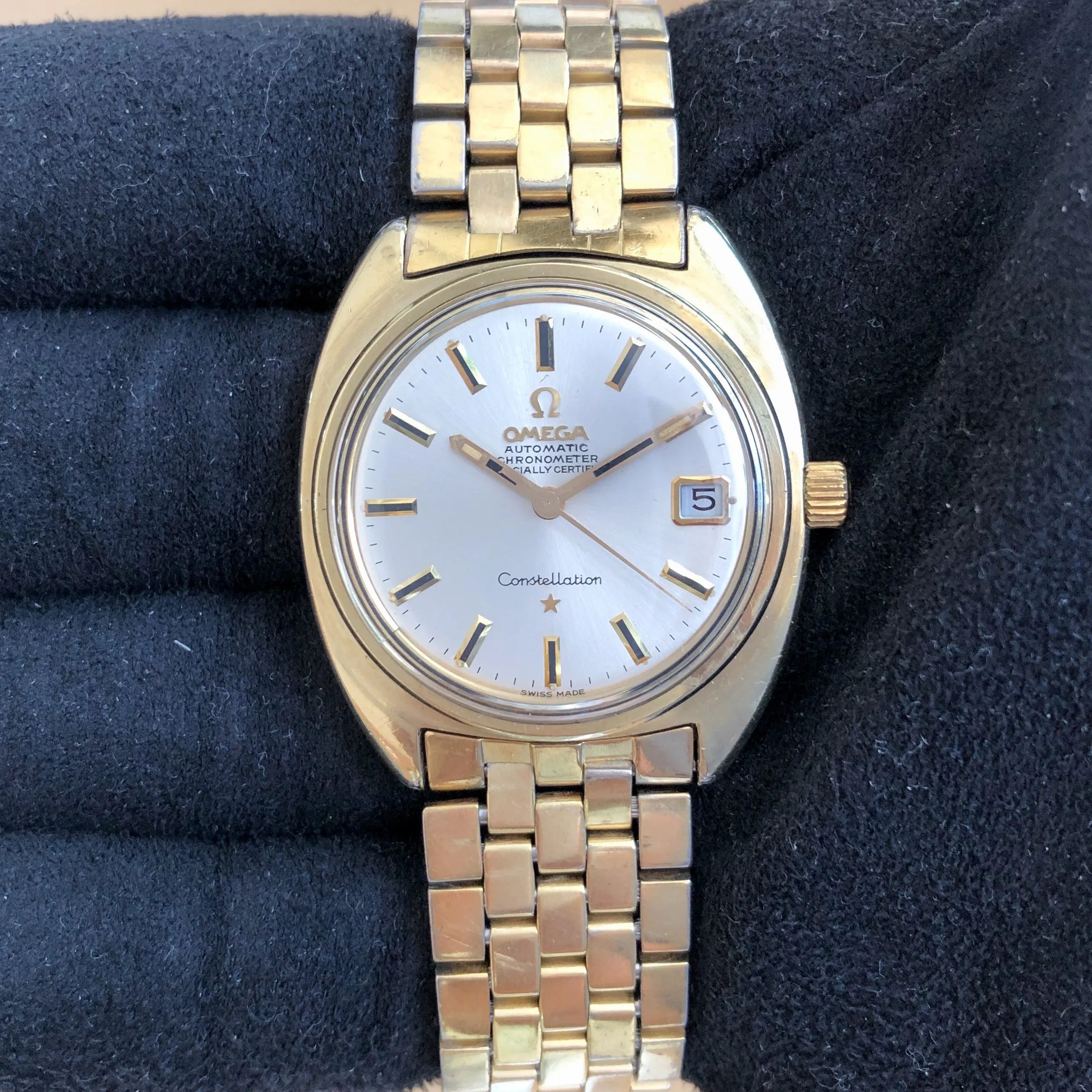 Omega Constellation "C" 168.017 Cal 564 Automatic Date Silver Dial c 1969 GoldCap Steel 35 mm