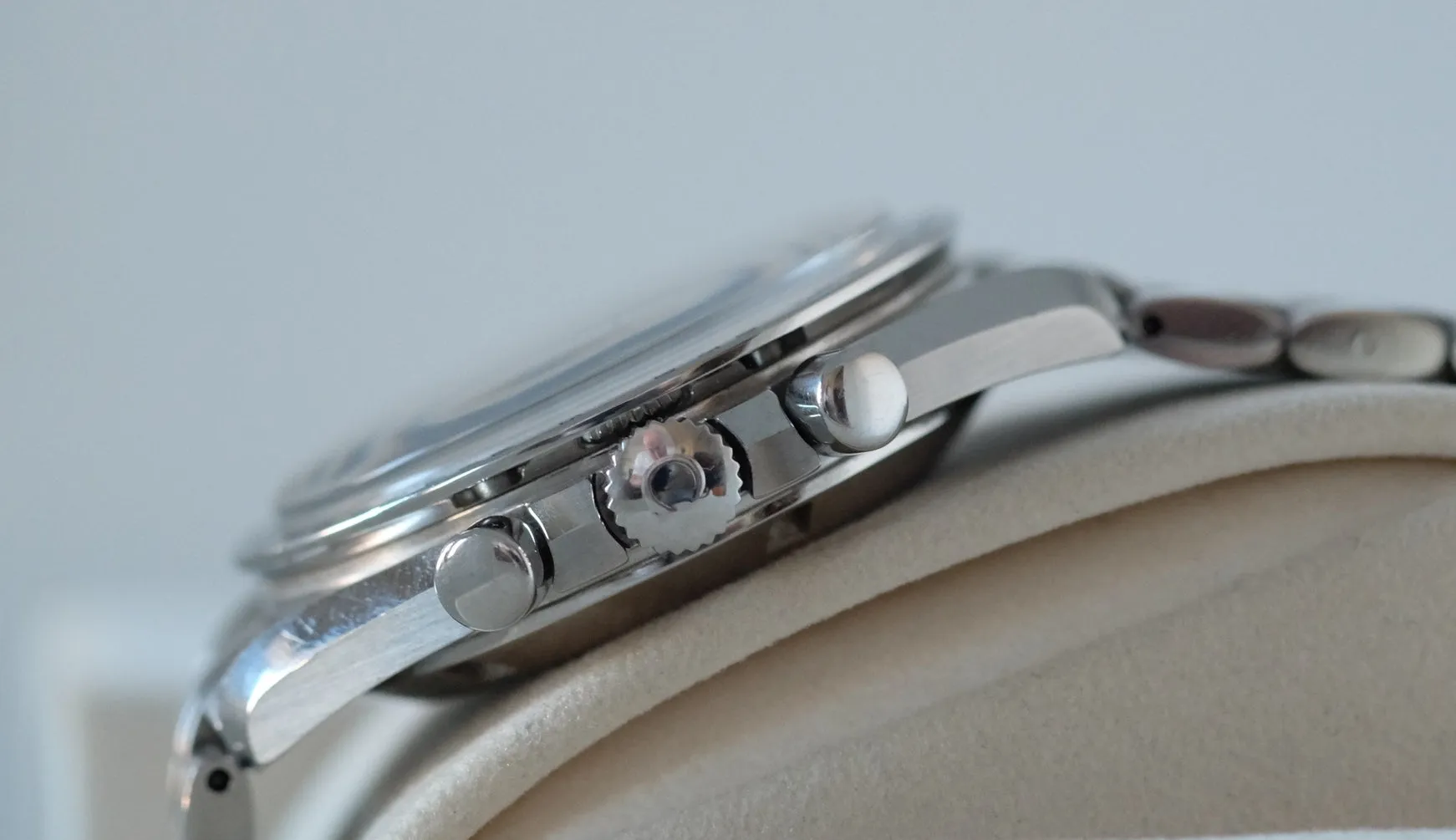 Omega Speedmaster Broad Arrow Re-Edition Ref. 3594.50