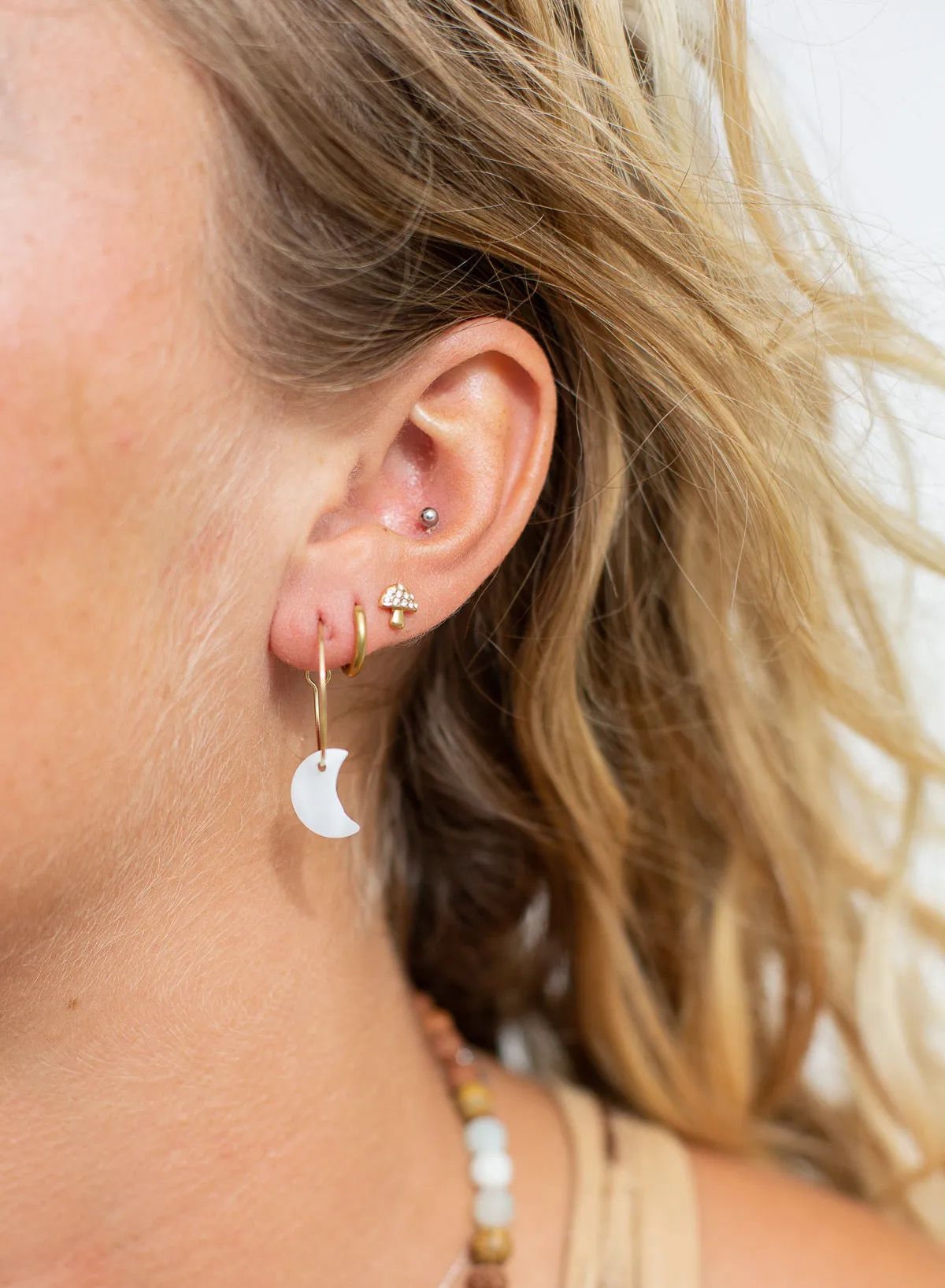 PEARL MOON EARRINGS