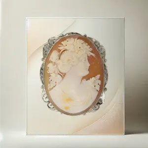 Pre-Owned 14K White Gold Shell Cameo Pin/Pendant with Filigree Frame
