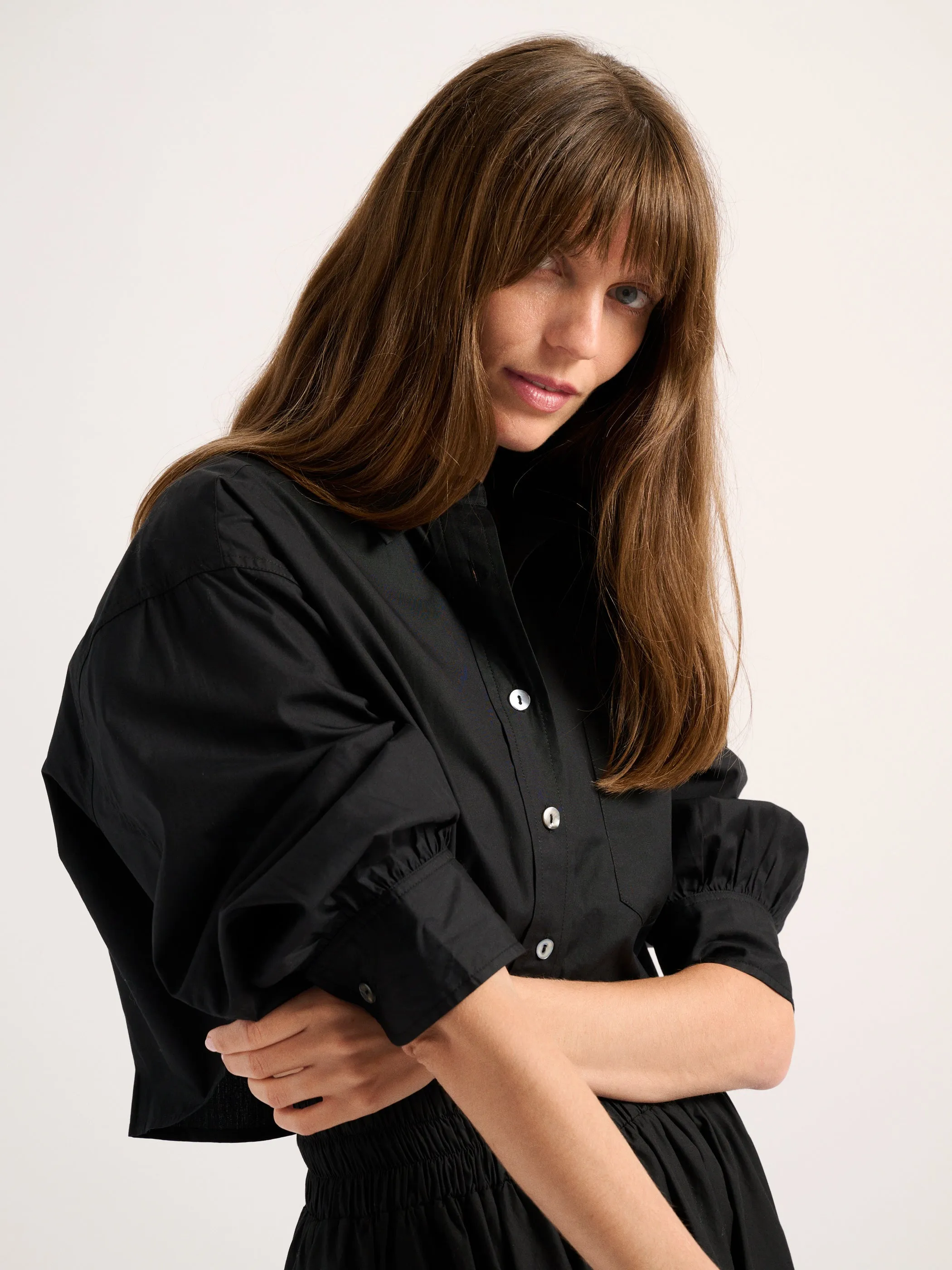 The Leuka Cropped Button-Up in Cotton Poplin