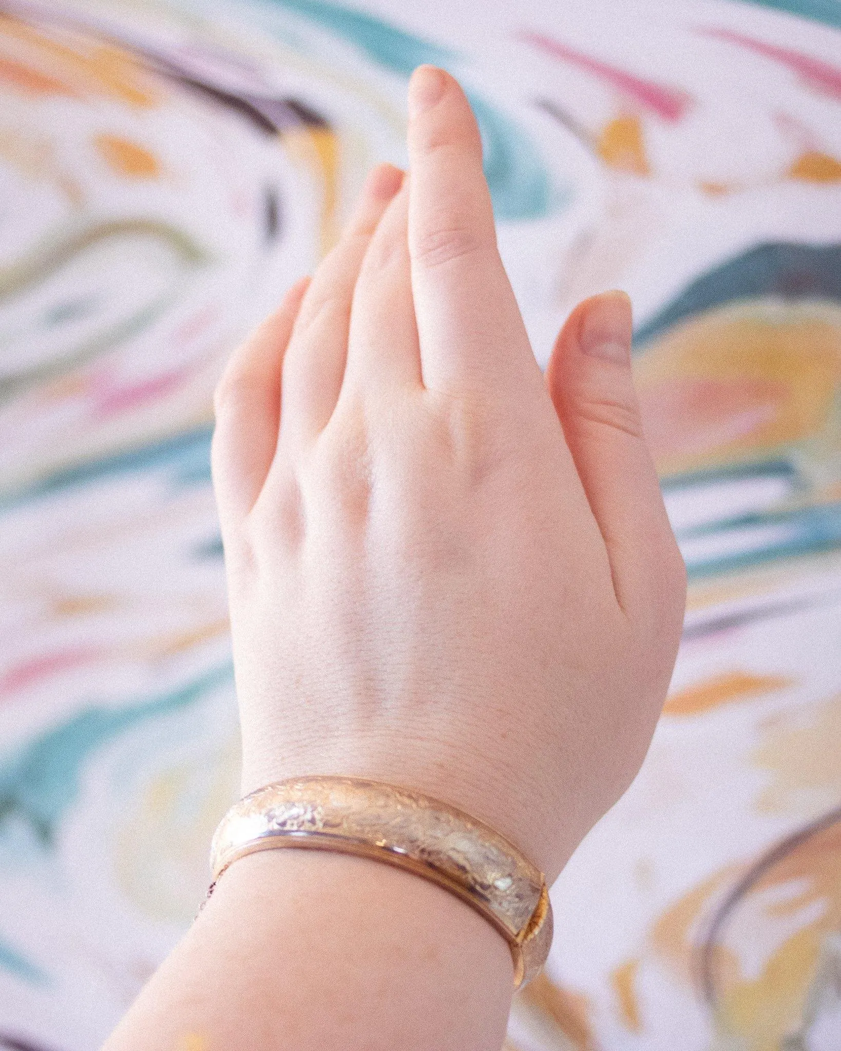Vintage 1950s Gold Floral Embossed Bangle Bracelet