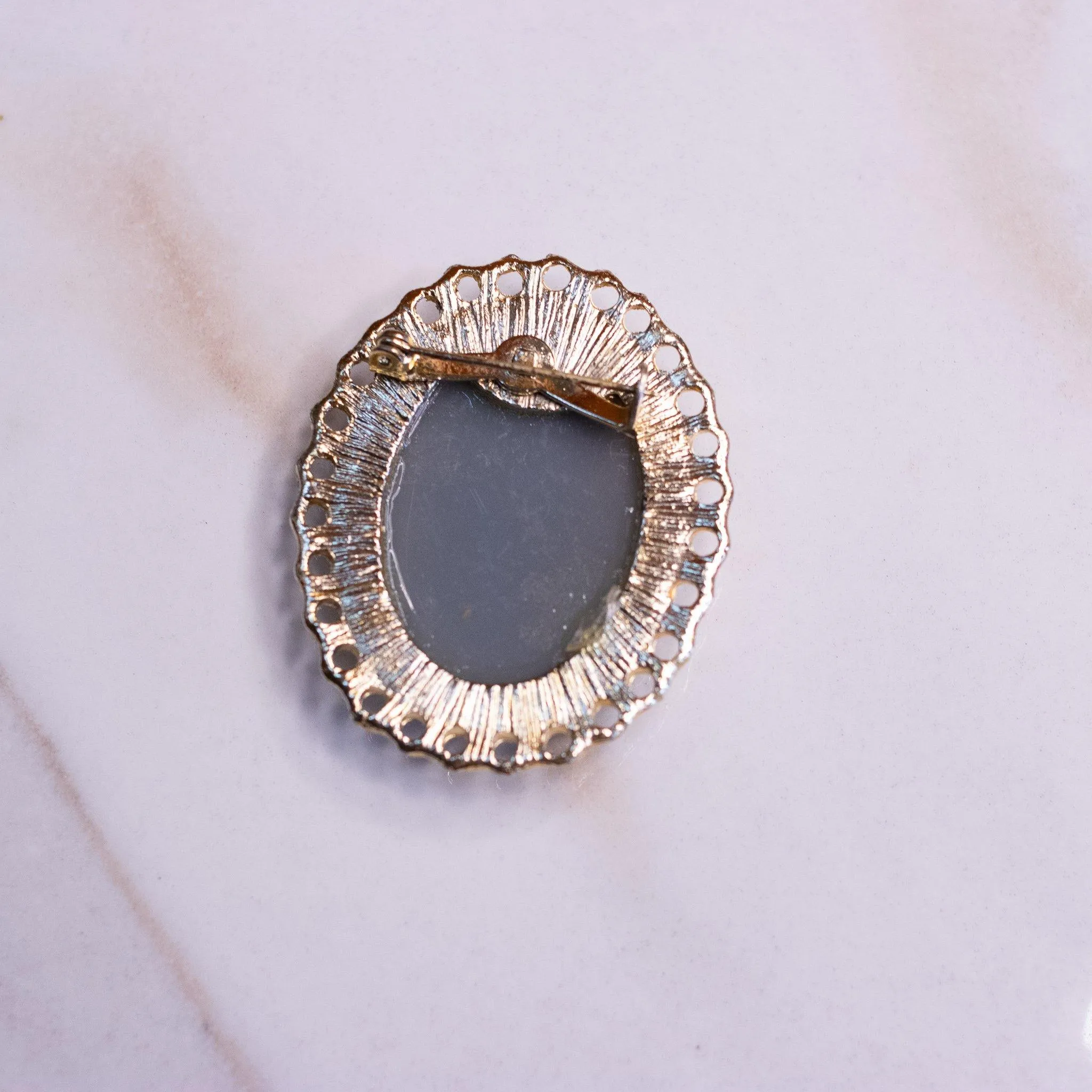 Vintage Cameo Brooch with Gold Frame