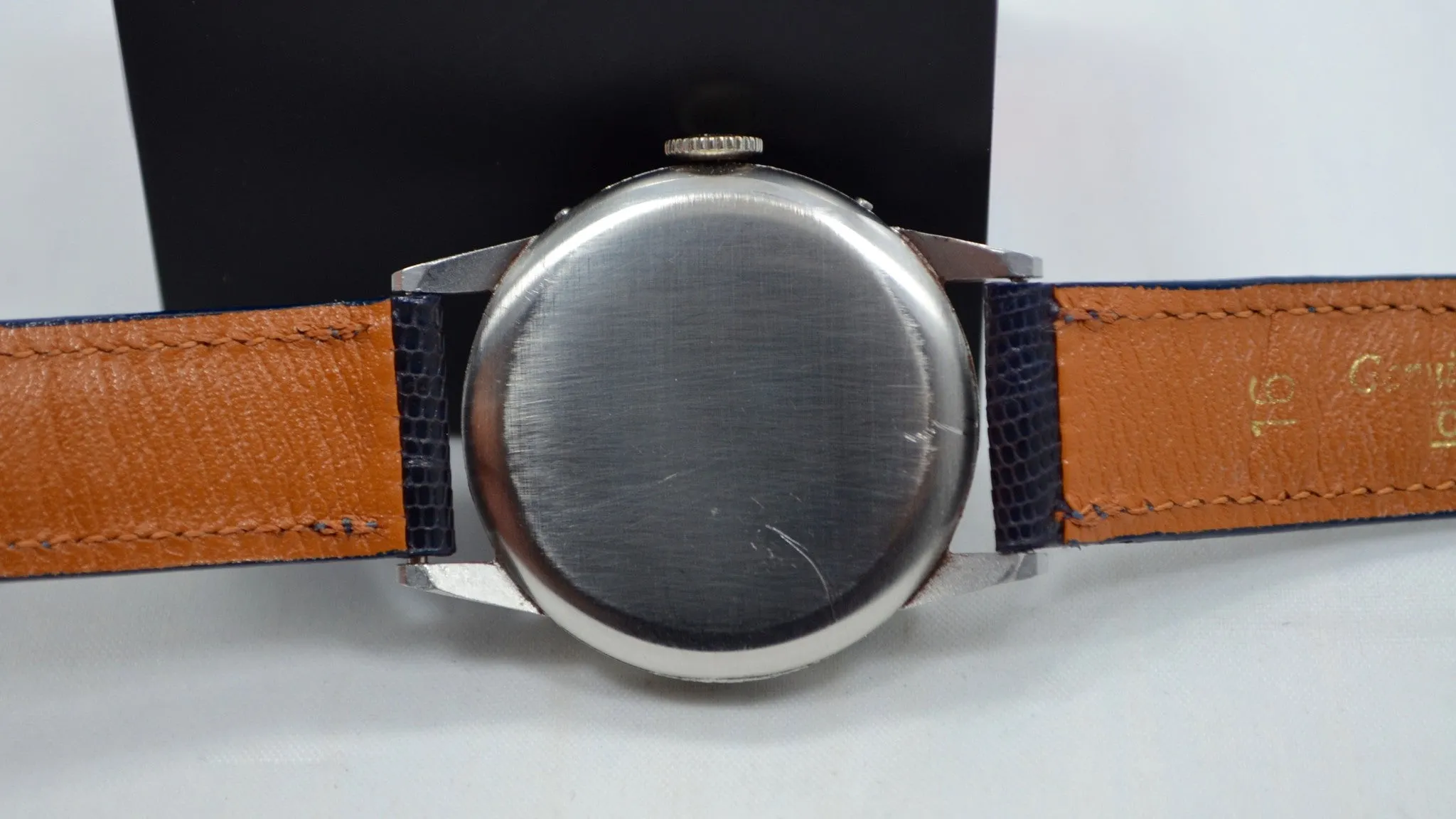 Vintage Movado Triple Date Calendar Day Date Month Steel Manual Wind Wristwatch
